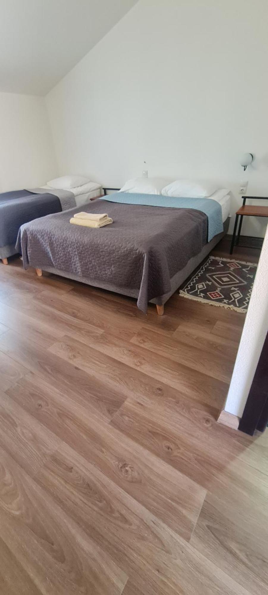 Guest House Shina Omalo 외부 사진