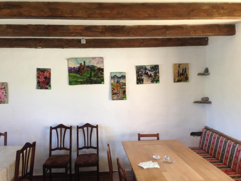 Guest House Shina Omalo 외부 사진
